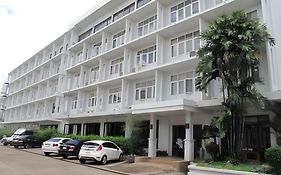 โรงแรมดุสิต (SHA Extra Plus)